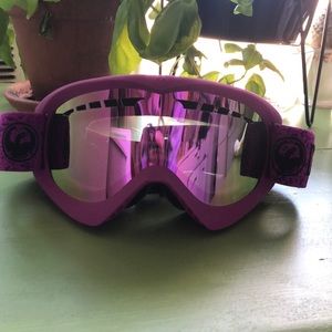 Dragon- Ski & Snowboarding Gear